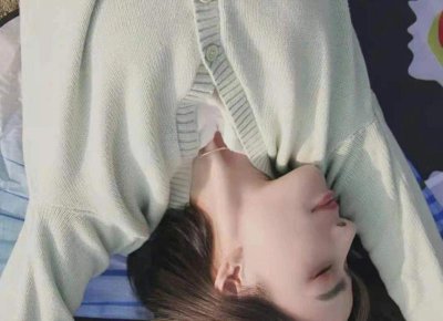 ​《套路医生的土味情话》 寡人有糖的告白