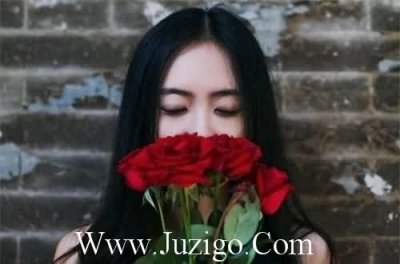 ​让你泪崩的伤感个性签名(27句)