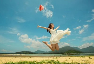 ​成熟有女人味经典网名精选(精选102个)