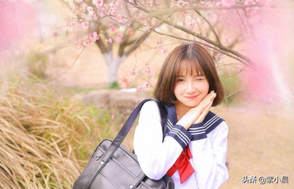 清纯JK美女制服美腿性感写真，这些撩人的小姐姐，有谁顶得住。