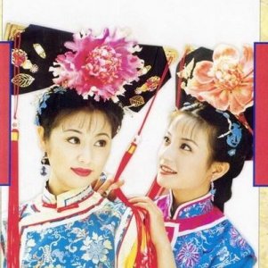 ​“最美香妃”刘丹：刚走红就惨遭车祸，七孔流血头被摔碎太惨烈
