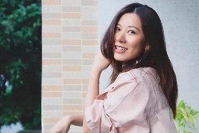 ​叶剑英孙女叶晴晴个人简介（中国香港女歌手）