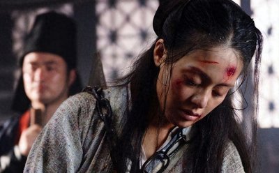 ​揭秘古代“女太监”，净身手段残忍至极，比男太监要可怜一万倍