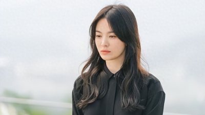 ​43岁宋慧乔被37岁的她“干翻”，没想到，王家卫也有看走眼的时候