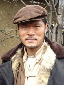 ​30年前，那个承诺说成名后绝不抛弃糟糠妻的赵恒煊，履行承诺了吗