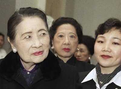 ​宋美龄为何不原谅宋庆龄，连葬礼都不出席？从一本日记看出原因