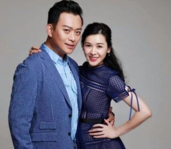 ​黄海冰：不接受前妻丁克，再婚娶小12岁娇妻，婚后生两子幸福美满