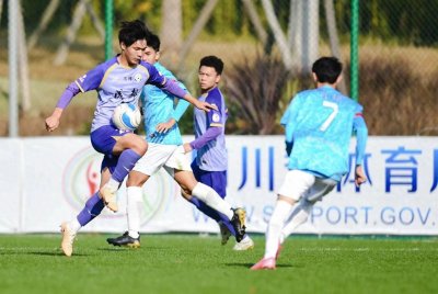 ​祝贺！成都男足卫冕