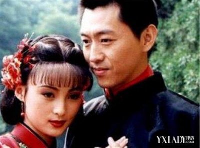 ​曝光琼瑶儿子陈中维图片 开辟写作新风格