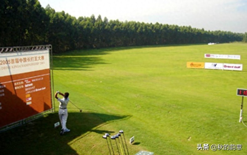 广州市长隆旅游度假区,占地面积 1万亩,门票价格 285-350元