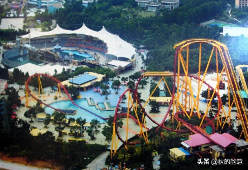 广州市长隆旅游度假区,占地面积 1万亩,门票价格 285-350元