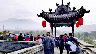 也说王家大院的兴衰起伏