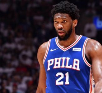 ​40+14！字母哥MVP表现带队险胜76人队，恩比德无颜争夺MVP