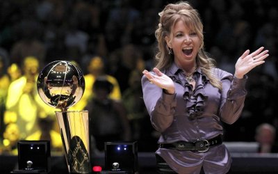 ​巴斯家族向来出手阔绰，但斯台普斯球馆只租不买，这是啥道理？