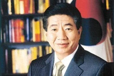 ​文在寅的复仇之路，从律师到韩国总统，文在寅终于为卢武铉报仇