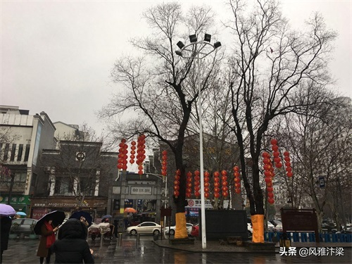 湖南岳阳有一条面积最大仿古街叫汴河街，她与河南开封汴河有关吗