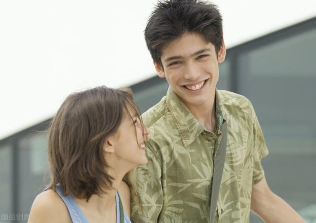 男生女生接吻心理（掌握心动密码5种）(4)