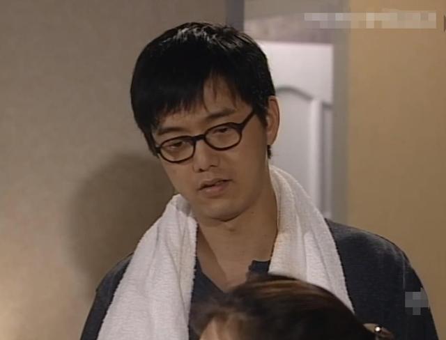 陀枪师姐为什么每一部换人(陀枪师姐5大配角近况)(10)