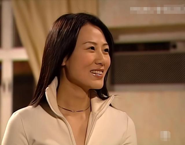 陀枪师姐为什么每一部换人(陀枪师姐5大配角近况)(14)