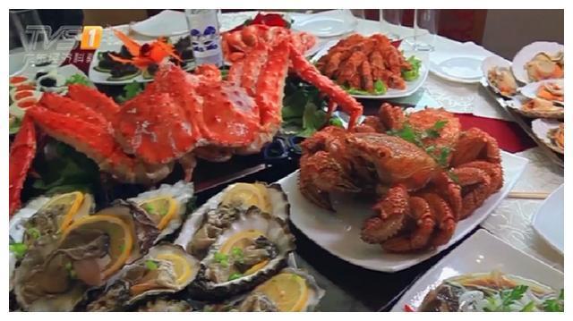 持续火爆的日照美食店铺展览，小吃海鲜料理火锅烧烤一一介绍