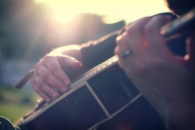 ​最后冲刺的激励语段年底激励员工冲刺的话(76句)