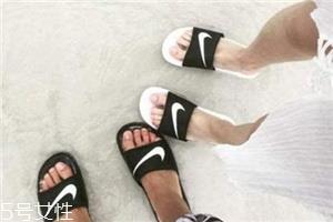 2022流行什么拖鞋？凹造型离不开它