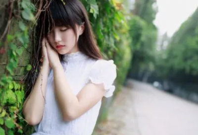 ​带遗憾的网名符号女孩