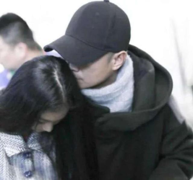 文爱马长大后越来越像马伊琍,气质古典非常美,不知文章后悔吗?