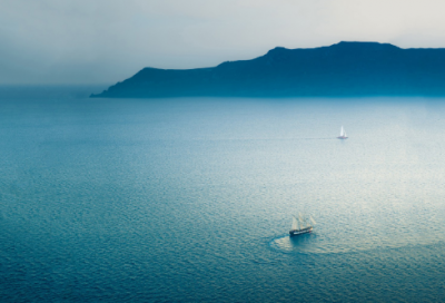 ​身不由己的经典句子(正能量激励的句子经典)