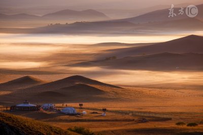 ​小说：神王渡劫失败，却意外重生异世界，还成了燕北王府的独子