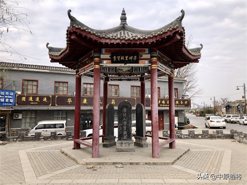 宜阳县三乡镇，建了一座古镇除了房子根本见不到人