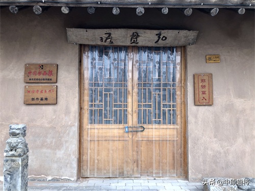 宜阳县三乡镇，建了一座古镇除了房子根本见不到人