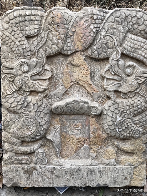 宜阳县三乡镇，建了一座古镇除了房子根本见不到人