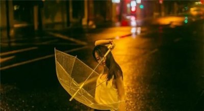 ​拍马屁的话 吹捧人厉害的语言