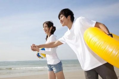 ​女生怎样追到喜欢的男生，只需要三招，把喜欢的男生追到手