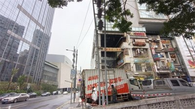 ​穿过太古汇，与广州文和友道个别