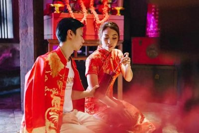 ​新婚夜的秘密：夫妻两