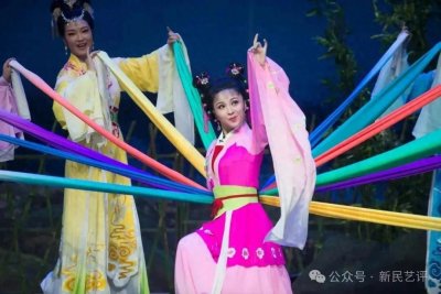 ​白玉兰戏剧奖主角奖获得者袁媛主演黄梅戏《天仙配》，似是“天仙”重又归