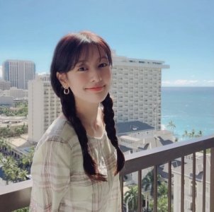 ​圣罗兰超模和阿玛尼权力粉底液区别，大牌粉底科普篇，别再纠结了