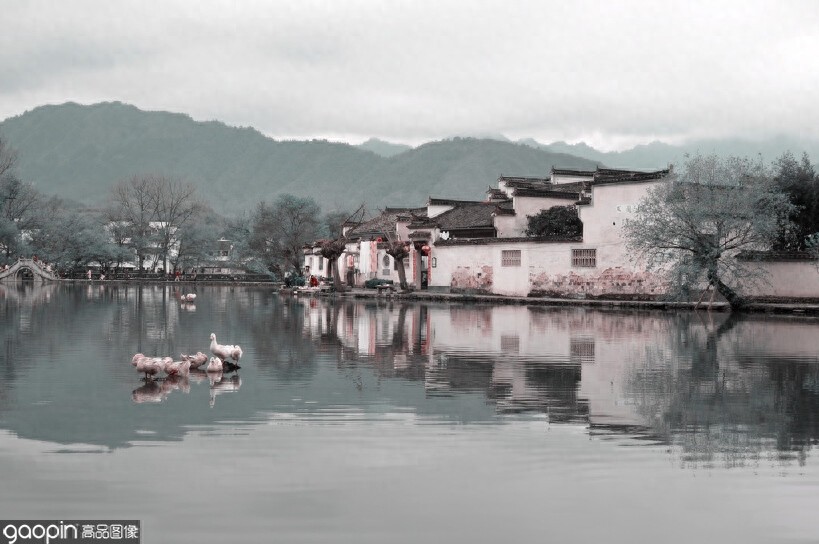 如画的徽派建筑大赏｜独具一格的徽派建筑，水墨画般的村庄