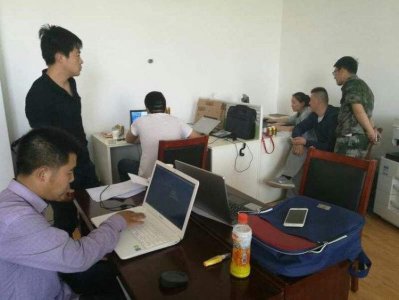 ​机关事业单位人员怎样养家糊口？