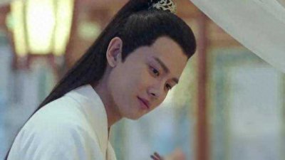 ​盘点那些改过名字的小鲜肉！任嘉伦土气，王一博励志，张艺兴搞笑