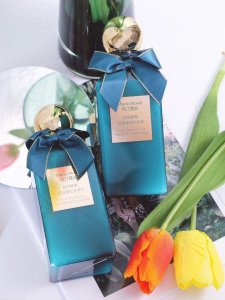 ​了解几款无硅油的洗发水，让你的头皮清爽过夏天