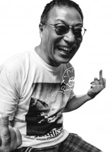 ​空山基的金属性感，独特的美艳狂热