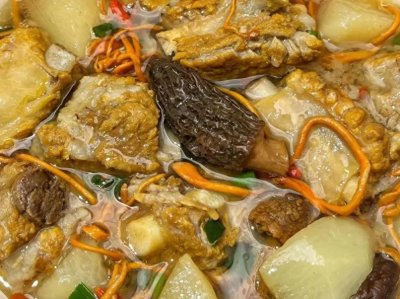 ​腊月初八过节，牢记风俗常吃八道大菜，寓意美好，吉祥如意迎新年