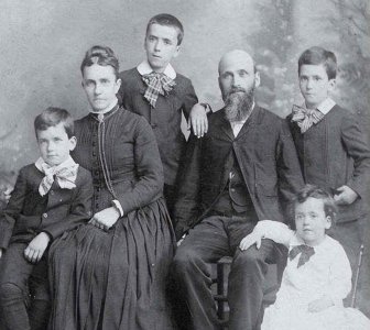 ​杭州“荣誉公民”司徒雷登；“别了司徒雷登”与“欢迎司徒雷登”