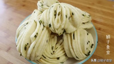 ​原来做花卷这么简单，教你2种简单好看的拧法，松软又多层