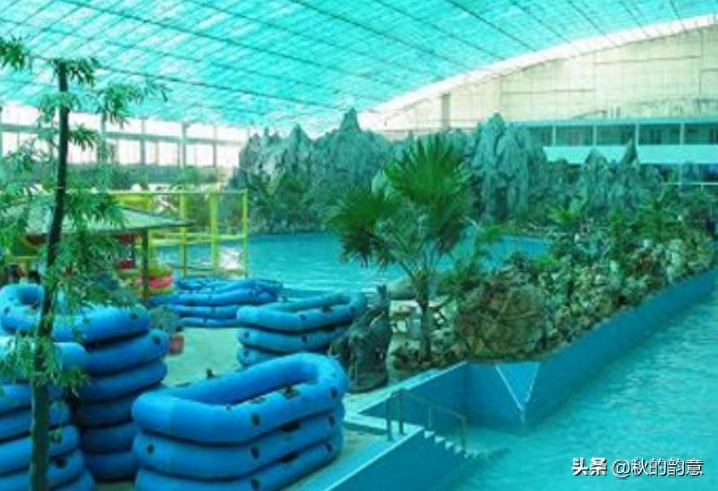 北京龙脉温泉度假村，有南国风光，北国水域，有兔耳岭的景观之美