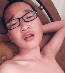 ​曾经红极一时的郭乐乐，如今变成王者冠军，从小可爱变成颜值派