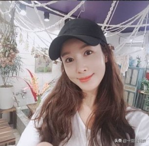 ​李泰兰豪门阔太生活引人羡慕 高中打工被星探挖掘 小时梦想是空姐